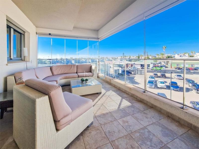 Foto 2c428ad2-ef85-4e1f-af23-5d12f907fc69. Flat with heating pool in Villamartín-Las Filipinas Orihuela