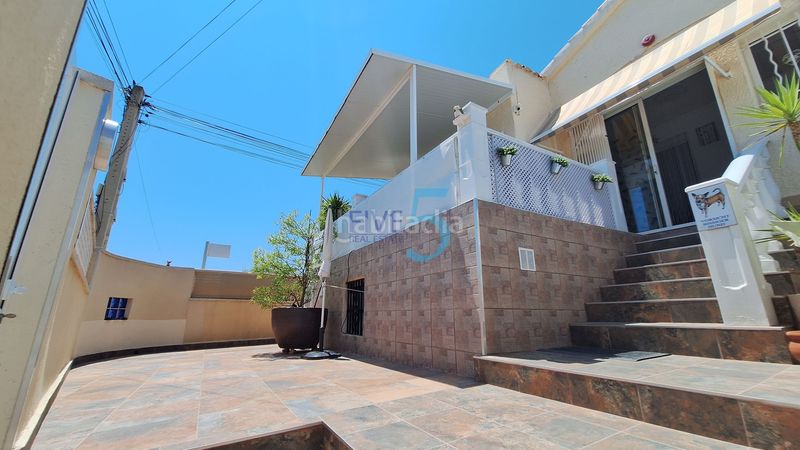 Foto d1c4ad5d-6710-4594-8cb4-81e3ccbf3497. Casa a San Fulgencio
