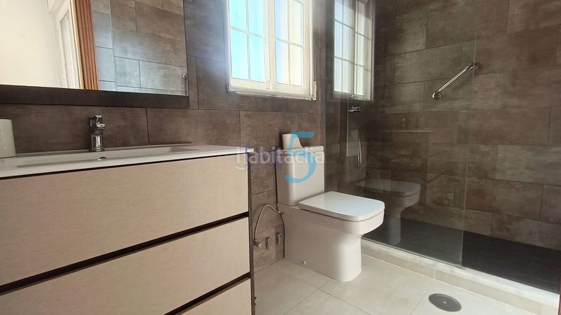 Foto dbbae9ff-d809-4e7e-ba82-62e72e751eaf. Casa amb piscina a Algorfa