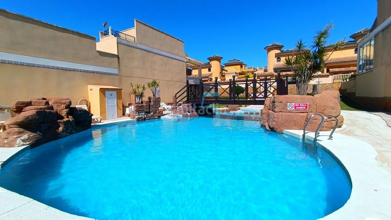 Foto 4cfbb340-a313-4d22-8d5b-add8ace234f9. Casa amb calefacció piscina a Algorfa