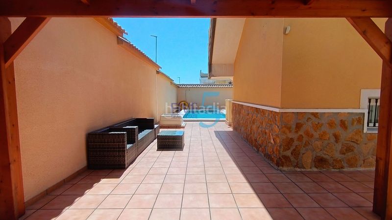 Foto a96859b6-160f-4a65-99cd-b9062589130a. Casa amb calefacció piscina a Algorfa