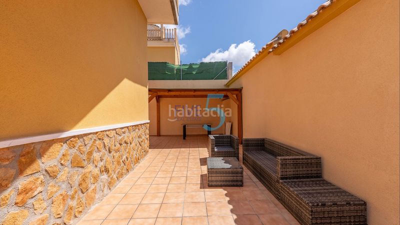 Foto c4a0d1ee-78e0-4e8d-bedd-d69b9afd458e. Casa amb calefacció piscina a Algorfa