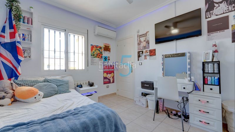 Foto e8f98955-04f8-49b0-af04-26082a359934. Casa amb calefacció piscina a Algorfa