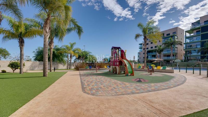 Foto 70b12a69-aa80-43f9-8d5d-bf94ad2df58d. Appartamento con piscina in Torre de la Horadada Pilar de la Horadada