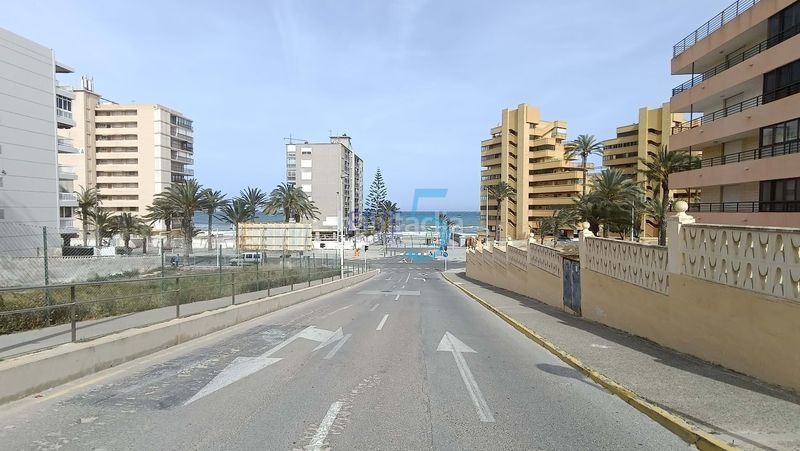 Foto 2a69cd19-16b5-46b5-97f4-975280d616c6. Pis amb piscina a Los Arenales del Sol Elche / Elx