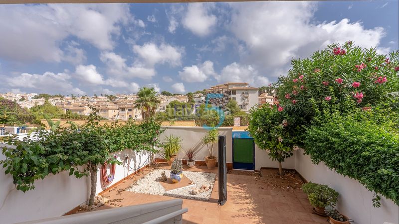 Foto 7dbffd89-b9a8-4ba4-97f0-d371835f2208. Pis amb calefacció aparcament piscina a Villamartín-Las Filipinas Orihuela