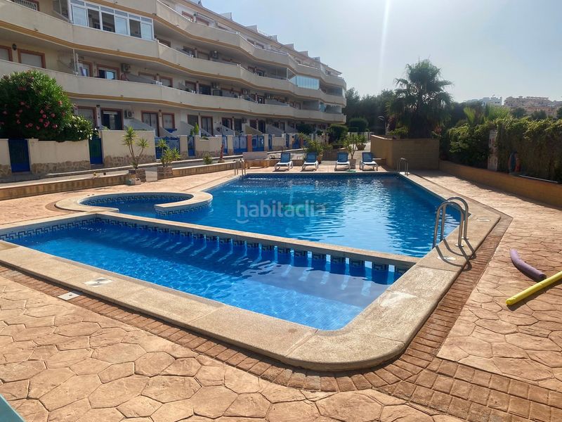 Foto fe6347f9-e342-4c8f-aeac-217e683a81a9. Pis amb calefacció aparcament piscina a Villamartín-Las Filipinas Orihuela