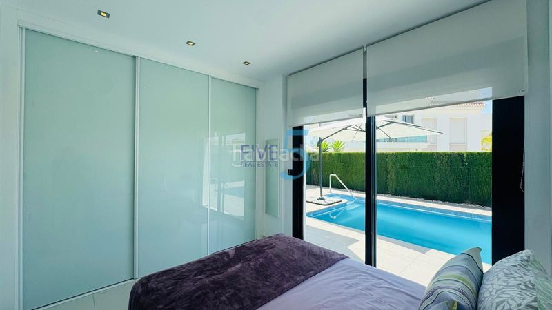 Foto a412b762-5c2c-4f47-b69f-499c750750ea. Casa amb aparcament piscina a Pueblo Bravo Rojales