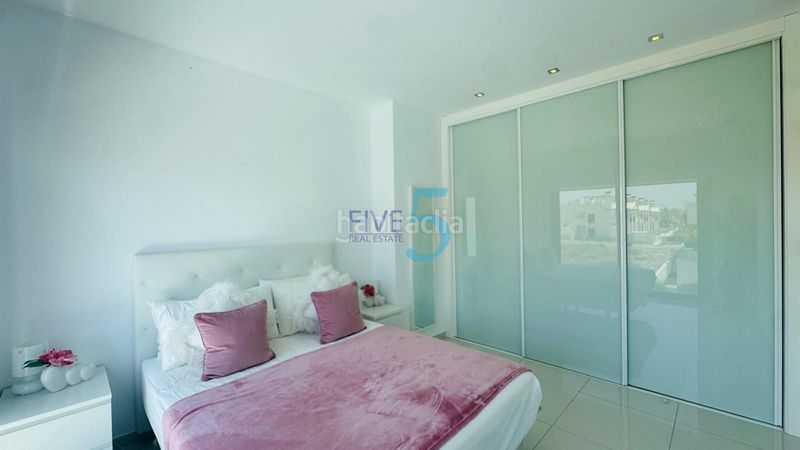 Foto d45e72b7-fd58-4246-ad3c-5106fee35669. Casa amb aparcament piscina a Pueblo Bravo Rojales