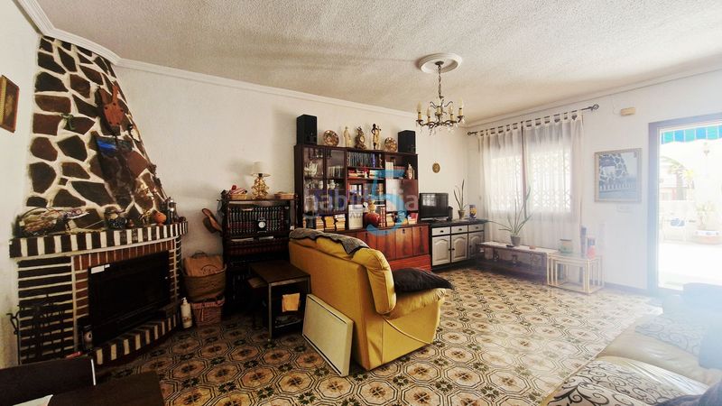 Foto b5e3f6b3-f7b2-4d30-ae71-0d4e88d9facf. Casa amb aparcament a Los Balcones y los Altos Orihuela