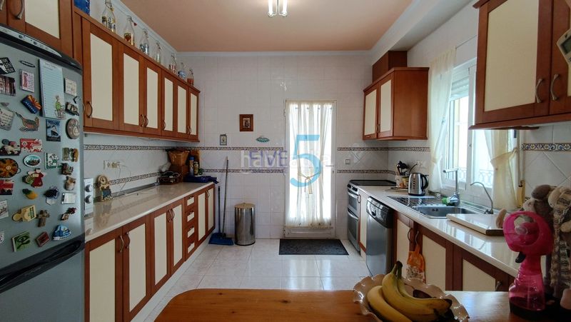Foto 0f61f851-0ac6-41c1-8861-6bb77e307ea8. Casa amb calefacció piscina a Benimar Rojales