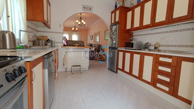 Foto cfa07d44-b8a6-40b1-b01a-b4909b5035d7. Casa amb calefacció piscina a Benimar Rojales