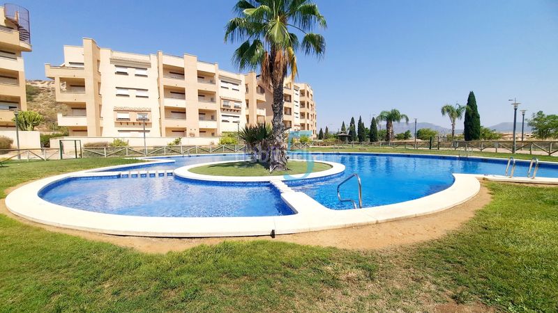 Foto ba2ec6ea-d0dc-4f88-b4a9-a32895de602e. Pis amb calefacció aparcament piscina a Gea y Truyols Murcia