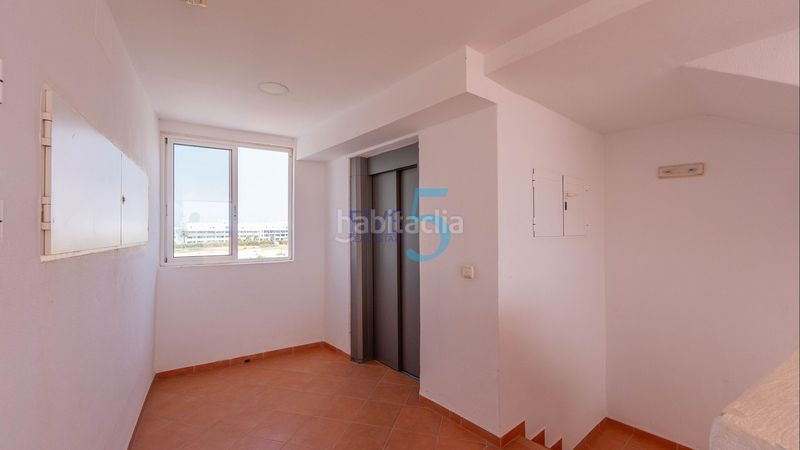 Foto b9a73dc8-18a9-4b63-a9ca-cfa182bf8a29. Pis amb aparcament piscina a La Torre Golf Torre - Pacheco