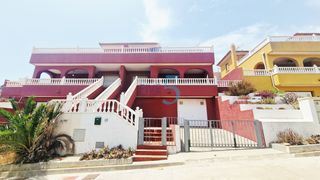 Casa adossada a Los Urrutias