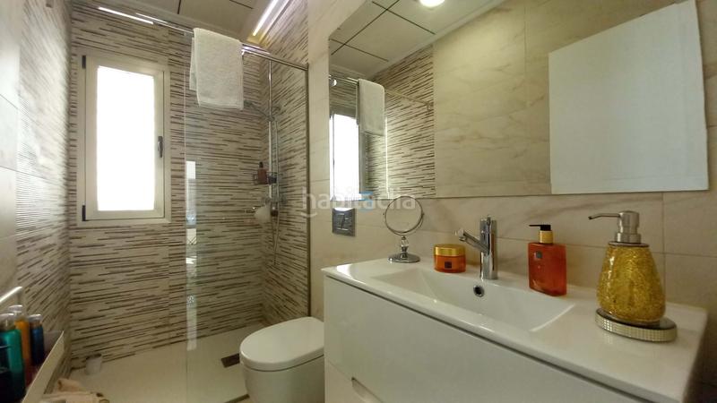 Foto 52360928-227e-4245-9b80-2fc24054a942. Casa con riscaldamento piscina in Los Almendros Orihuela