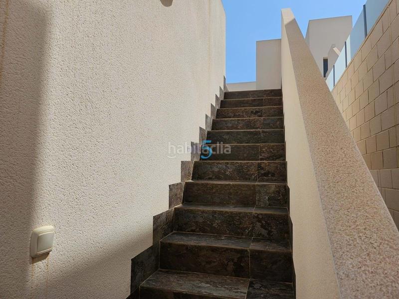 Foto 6b3bd84c-7c49-454f-8bce-21ac63c366ed. Casa con riscaldamento piscina in Los Almendros Orihuela