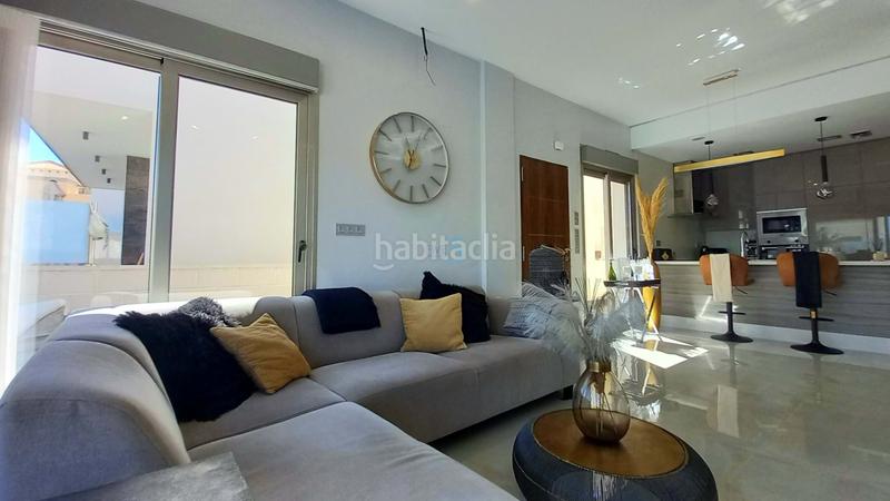 Foto a4b6f861-003d-4a9a-82c7-3bcdc74fc12f. Casa con riscaldamento piscina in Los Almendros Orihuela