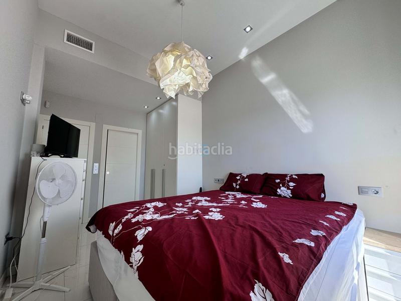 Foto 96d8bc81-b195-40f4-b221-accb93b86475. House with heating pool in Los Almendros Orihuela