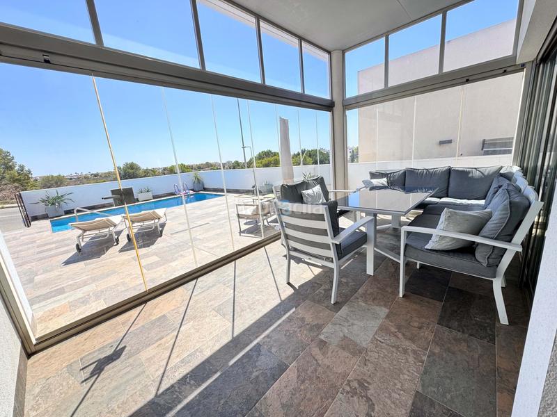 Foto aad05f1b-2e38-4689-96d1-169787202f1b. House with heating pool in Los Almendros Orihuela