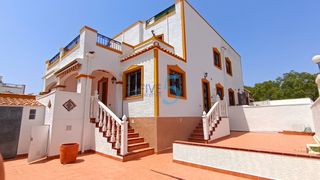 Casa adossada a Desamparados - Hurchillo - Torremendo