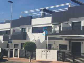 Pis a Lo Pagán. Apartamento moderno de 2 habitaciones y 2 baños en la última pla