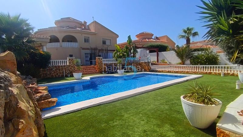Foto 3b178f9d-6513-4908-92ca-ddc19b12e3fc. Casa amb calefacció aparcament piscina a La Fiesta Rojales