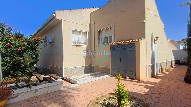 Foto 9f87f7c4-6318-41ad-ba96-9cce59828bb3. Casa amb calefacció aparcament piscina a La Fiesta Rojales