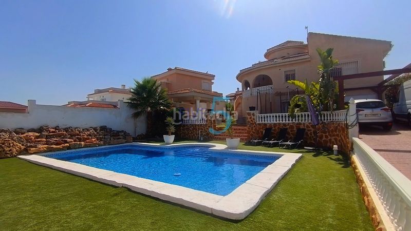Foto b662c3d0-8a0a-493a-b818-eb86fe741ad6. Casa amb calefacció aparcament piscina a La Fiesta Rojales