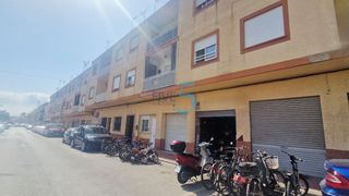 Pis a Santiago de La Ribera. En venta en santiago de la ribera, san javier un apartamento amu