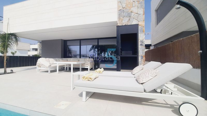 Foto 5d827efd-47c4-4b41-a0d7-8eb58130e8af. Casa amb calefacció aparcament piscina a Mar Menor golf Torre - Pacheco