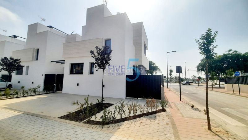 Foto e75c438d-832b-4383-b371-0715284cadb4. Casa amb calefacció aparcament piscina a Mar Menor golf Torre - Pacheco