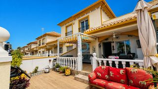 Casa adossada a Los Almendros