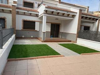 Reihenhaus  Calle la gineseta