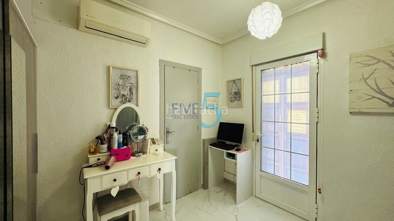 Foto 4b50cd30-5673-4319-b5ed-67e0855f816e. Casa amb aparcament piscina a Centro de la Ciudad Quesada Rojales