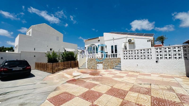 Foto 875e441c-4fd9-4f69-b011-33893449471a. Casa amb aparcament piscina a Centro de la Ciudad Quesada Rojales