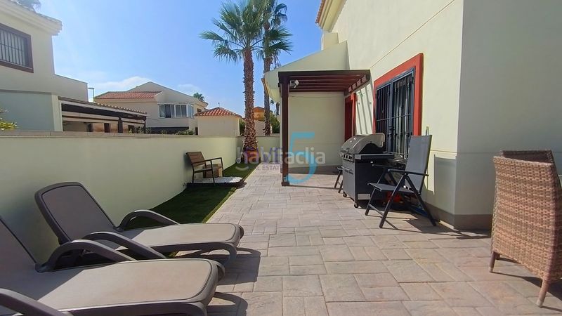 Foto 49bf2fe4-fa5f-4631-a283-a926487a1f31. Casa amb calefacció piscina a Lo Marabú Rojales