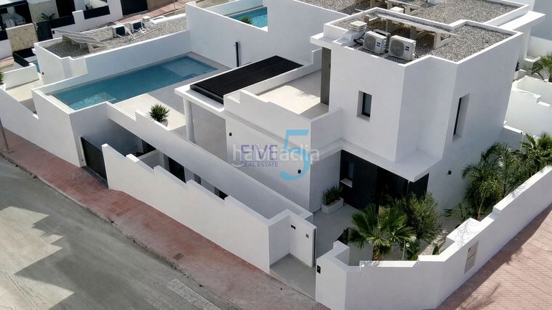 Foto 7a4775de-34c6-4fba-8ee8-a92dd3773dcb. Casa a Centro de la Ciudad Quesada Rojales