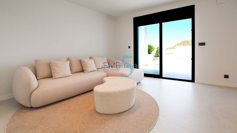 Foto cd79630f-7967-4d57-a8e3-2f314495d307. Casa a Centro de la Ciudad Quesada Rojales