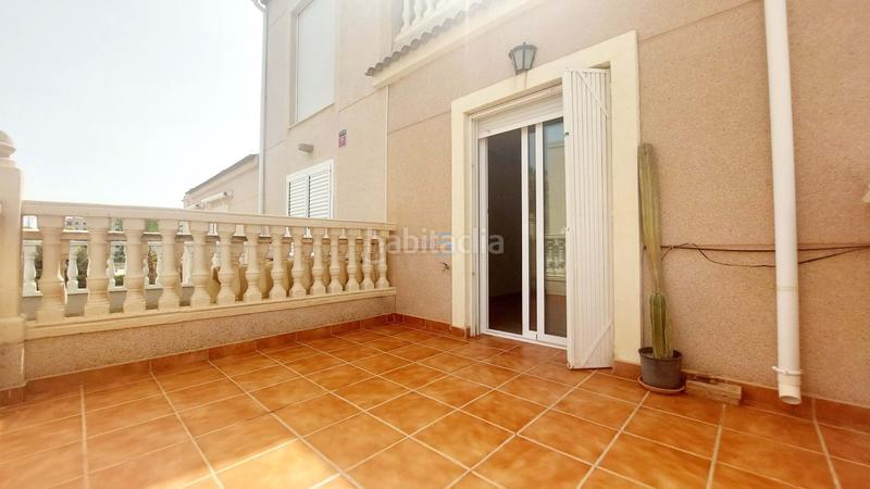 Foto 67a9cd42-6371-4d2c-9358-b4e0d760926a. Casa a schiera con piscina in Campoamor Orihuela