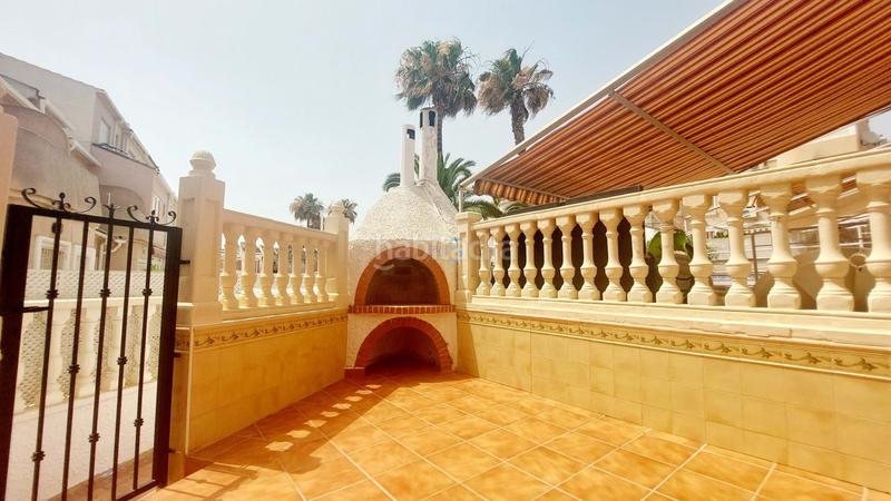 Foto f7c439f6-8f01-4269-9c64-e1de756a87f3. Casa a schiera con piscina in Campoamor Orihuela