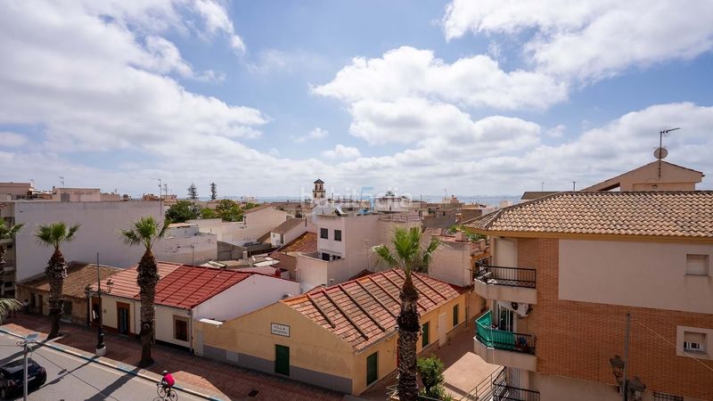 Foto f6f4a706-1613-4012-aeb7-1869a0fc3390. Pis a Centro Alcázares (Los)