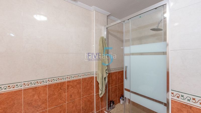 Foto 37845b04-a16d-4d10-a3ee-bdf329d36259. Pis amb aparcament piscina a Los Balcones y los Altos Orihuela