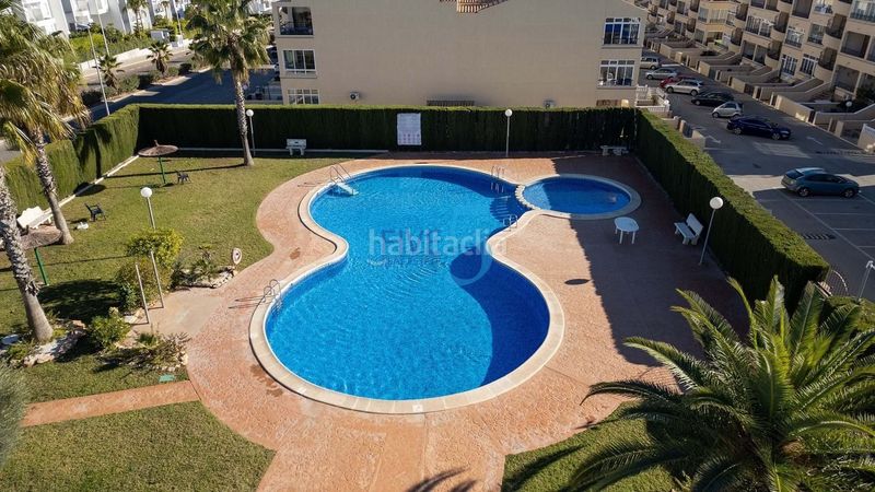 Foto dee3db18-763b-4121-a58b-423414842a58. Pis amb aparcament piscina a Los Balcones y los Altos Orihuela