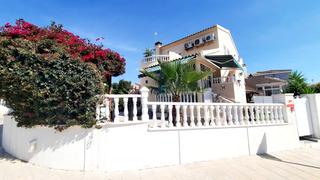 Maison  Calle lentisco. Fantástico chalet independiente de esquina de 4 dormitorios y 2