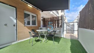 Appartement à La Veleta. Apartamento en planta baja reformado en la veleta, torrevieja. d