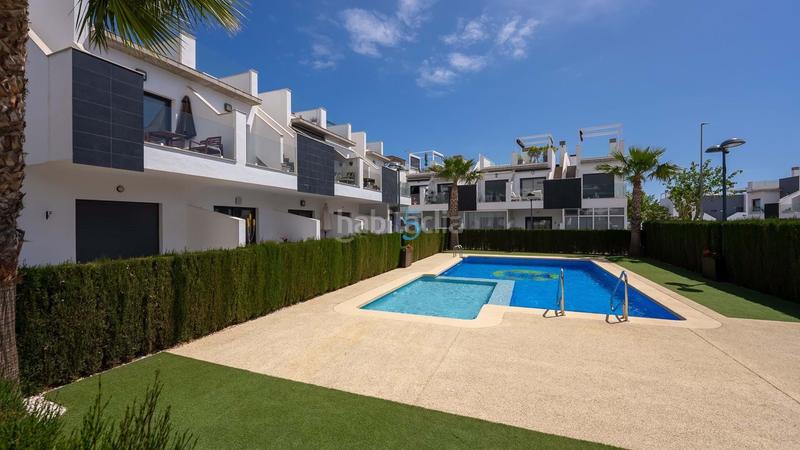 Foto 2281853c-6c7b-4025-963d-6f617d9094a1. Estudi amb piscina a Pilar de la Horadada ciudad Pilar de la Horadada