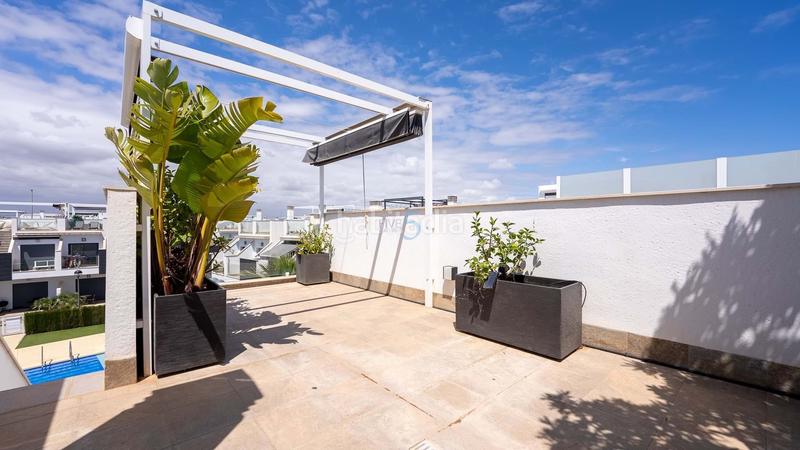 Foto e7f45980-c075-49c4-8ff9-c6fb91c4abec. Estudi amb piscina a Pilar de la Horadada ciudad Pilar de la Horadada