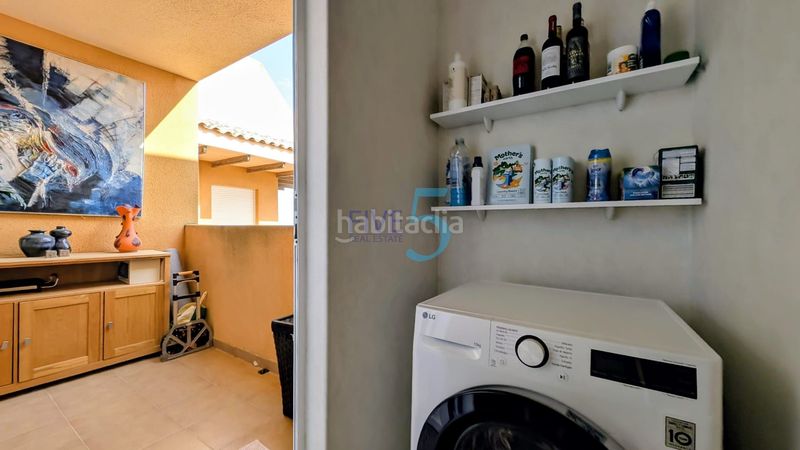 Foto fee8f070-6875-467f-8a3a-d627931d7e2d. Pis amb calefacció piscina a Los Almendros Orihuela