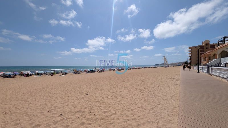 Foto 1c248179-5d12-4207-9860-1fa2fd008019. Reihenhaus mit heizung parking in Los Europeos Torrevieja